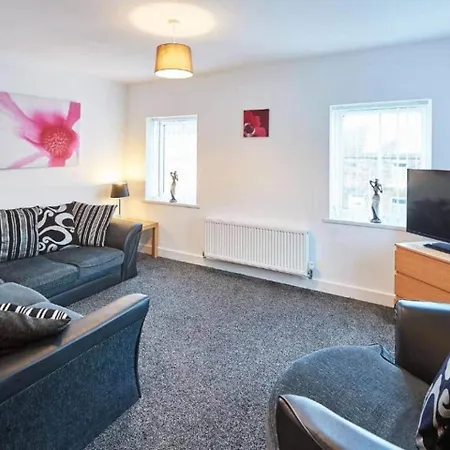 Holiday home 3-bedroom Serviced In Skinningrove 1 *